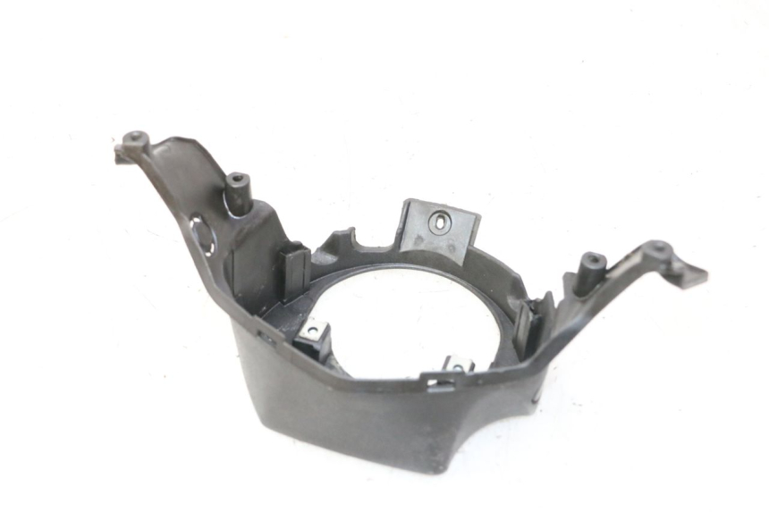 photo de COUVRE GUIDON ARRIERE APRILIA SR R 2T LC 50 (2018 - 2021) - Gros plan technique