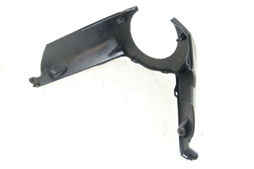 photo de COUVRE GUIDON ARRIERE RAZZO STEED 125 (2012 - 2018) - Gros plan technique