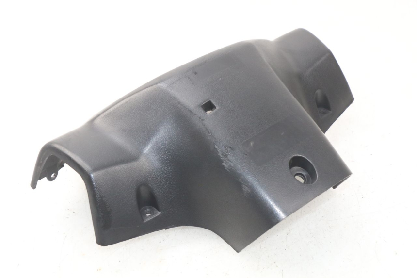 photo de COUVRE GUIDON ARRIERE FYM STRADA 50 (2007 - 2014) - Zoom état d’usage