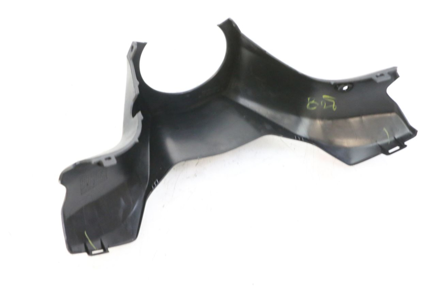 photo de COUVRE GUIDON ARRIERE SUZUKI BURGMAN 125 (2018 - 2021) - Zoom état d’usage
