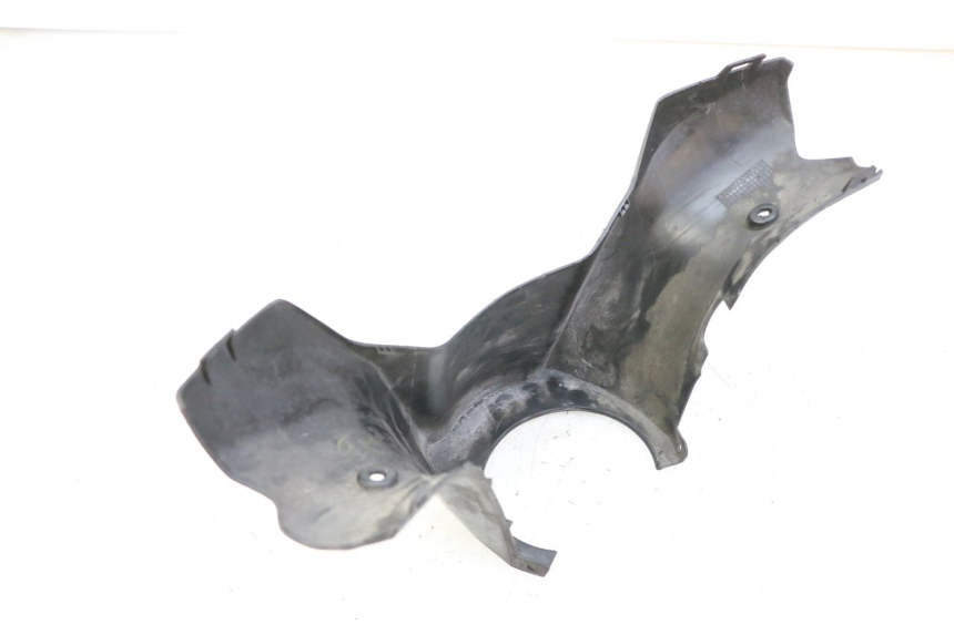 photo de COUVRE GUIDON ARRIERE SUZUKI BURGMAN 125 (2015 - 2017) - Détail de la pièce