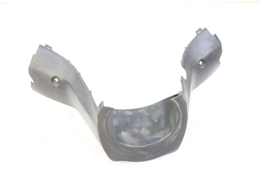photo de COUVRE GUIDON ARRIERE SUZUKI BURGMAN 125 (2015 - 2017) - Zoom état d’usage