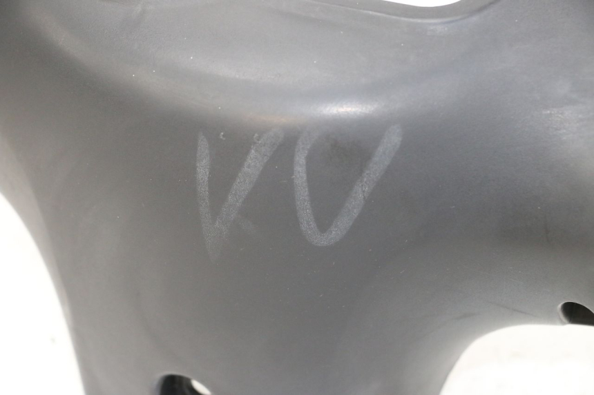 photo de COUVRE GUIDON ARRIERE SYM ORBIT 2 4T 50 (2018 - 2022) - Détail de la pièce