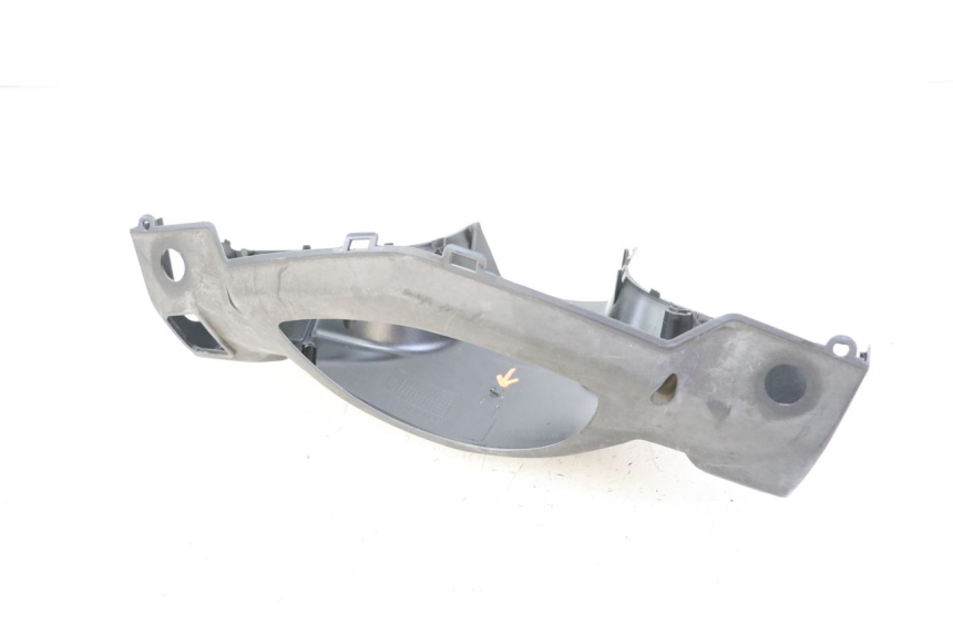 photo de COUVRE GUIDON ARRIERE SYM ORBIT III 3 4T 50 (2018 - 2021) - Points de fixation