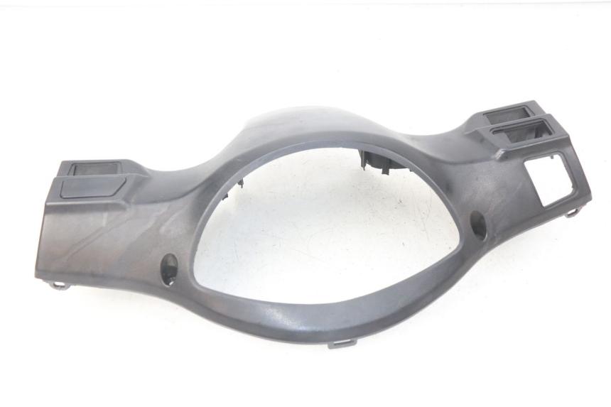 photo de COUVRE GUIDON ARRIERE PEUGEOT TWEET ACTIVE 4T 50 (2018 - 2022) - Autre angle de vue