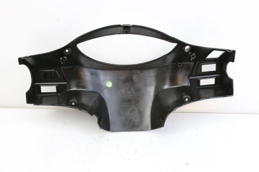 photo de COUVRE GUIDON ARRIERE PEUGEOT TWEET 125 (2010 - 2017) - Vue d’ensemble