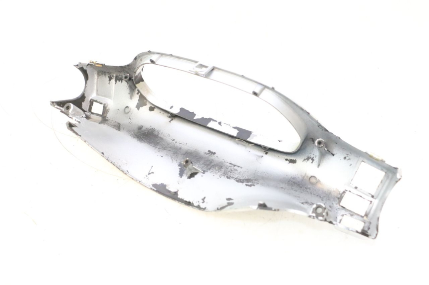 photo de COUVRE GUIDON ARRIERE PIAGGIO TYPHOON 50 (1993 - 1999) - Pièce contrôlée