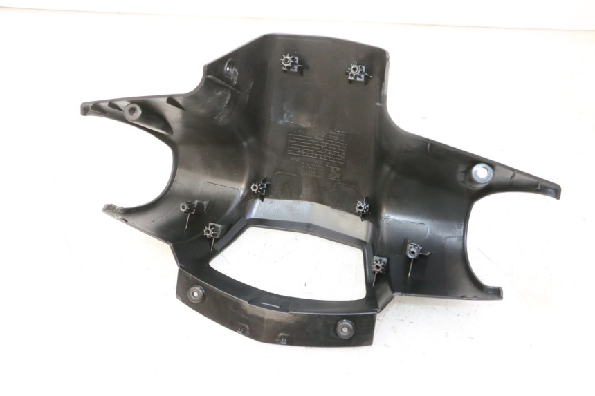 photo de COUVRE GUIDON ARRIERE PEUGEOT VIVACITY NEW 4T 50 (2008 - 2017) - Autre angle de vue