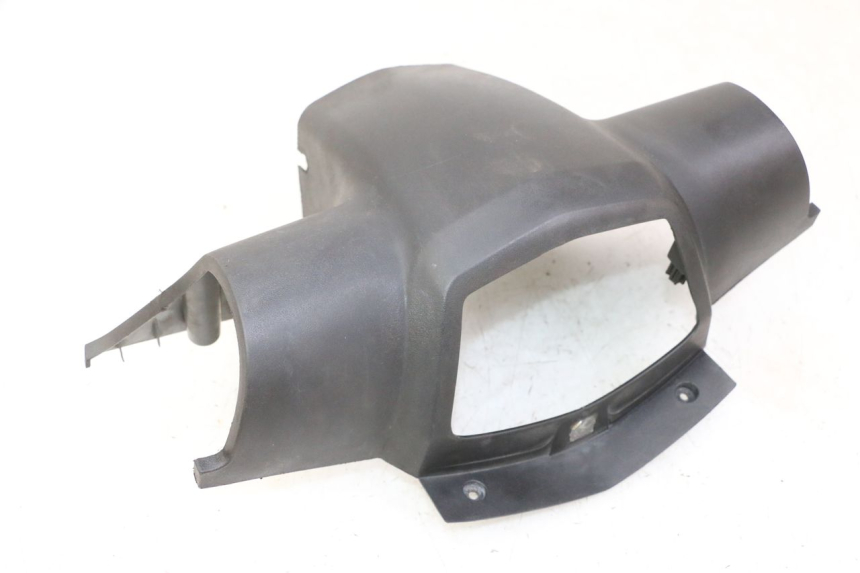 photo de COUVRE GUIDON ARRIERE PEUGEOT VIVACITY NEW 4T 50 (2008 - 2017) - Détail de la pièce