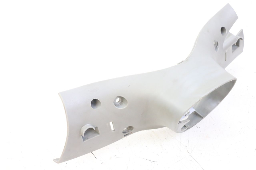 photo de COUVRE GUIDON ARRIERE YAMAHA WHY 50 (1998 - 2000) - Autre angle de vue