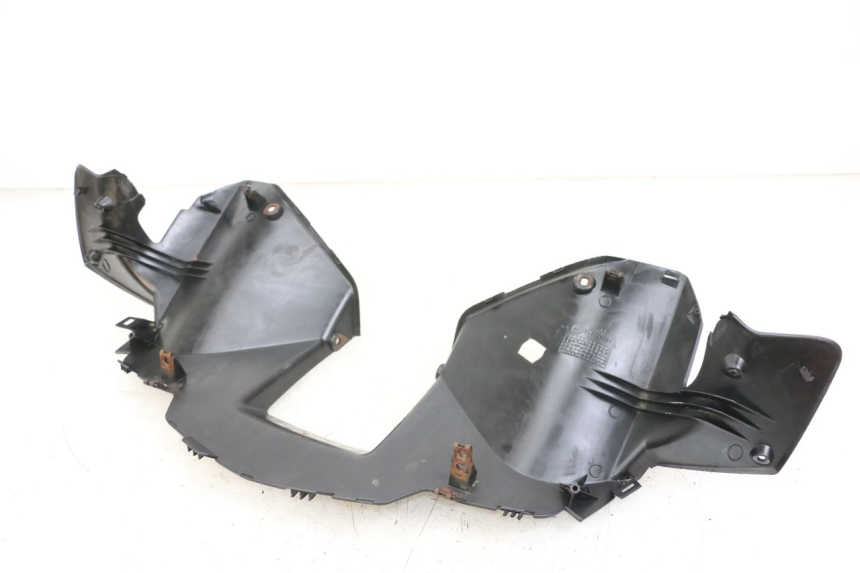 photo de COUVRE GUIDON ARRIERE YAMAHA X-MAX XMAX 250 (2006 - 2009) - Vue d’ensemble