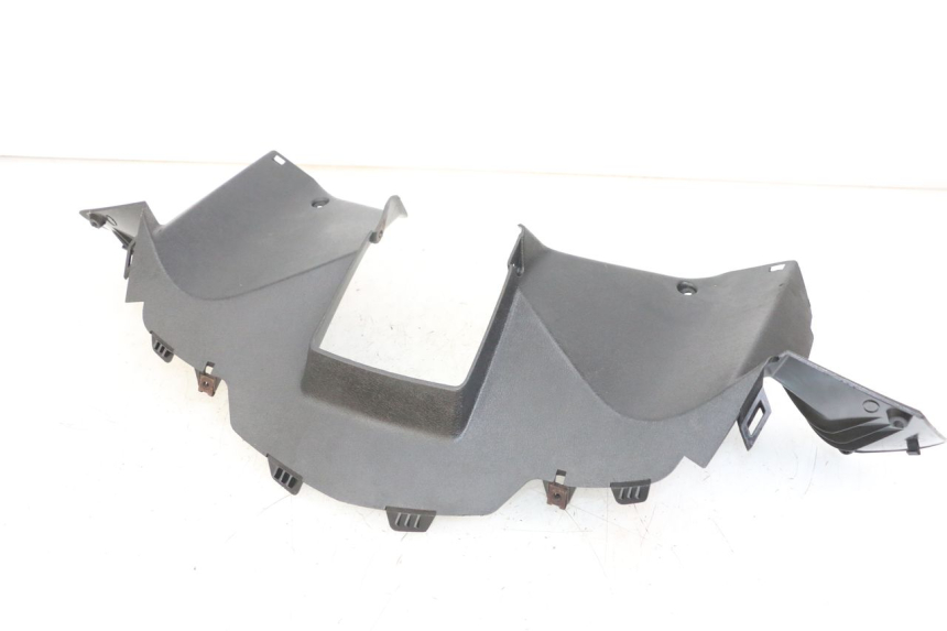 photo de COUVRE GUIDON ARRIERE YAMAHA XMAX X-MAX 125 (2006 - 2009) - Vue principale