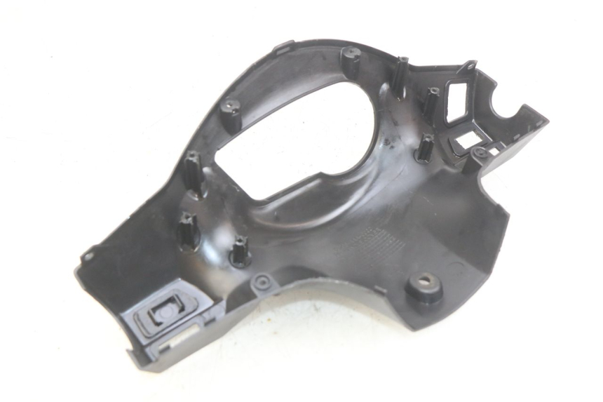 photo de COUVRE GUIDON ARRIERE SYM X-PRO 4T 50 (2014 - 2021) - Zoom état d’usage