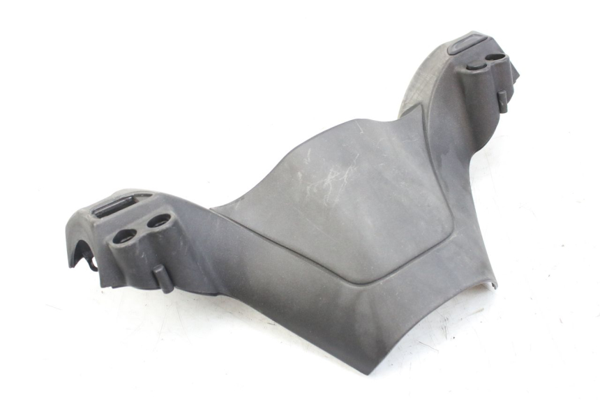 photo de COUVRE GUIDON ARRIERE PIAGGIO X9 EVOLUTION 125 (2003 - 2007) - Vue d’ensemble