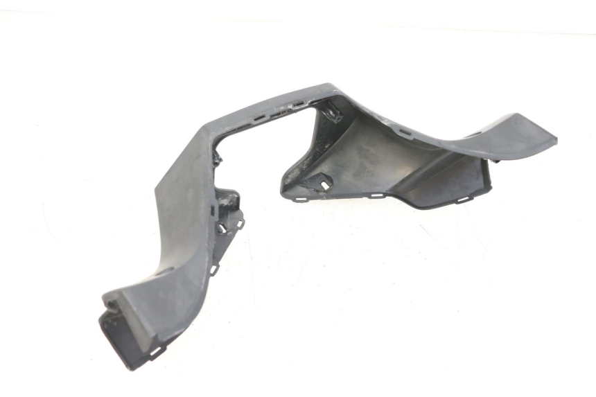 photo de Rear handlebar cover KYMCO XCITING 250 (2006 - 2009) - Détail de la pièce