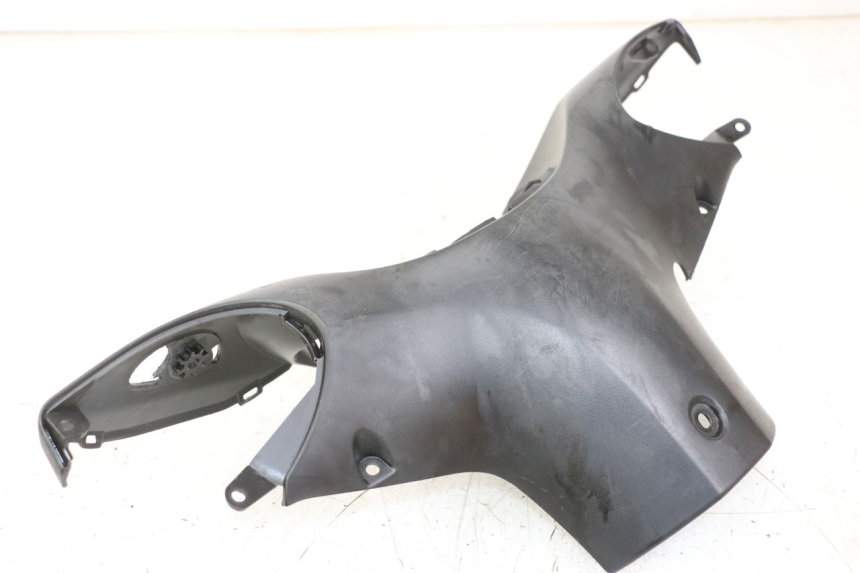 photo de COUVRE GUIDON ARRIERE YAMAHA NEOS NEO'S 4T 50 (2008 - 2016) - Gros plan technique