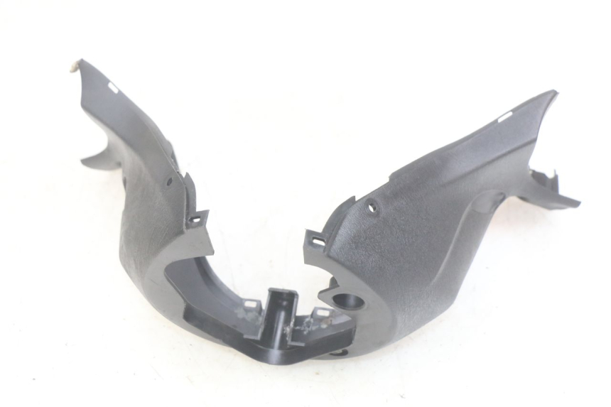 photo de COUVRE GUIDON ARRIERE YAMAHA YP MAJESTY 400 (2004 - 2008) - Vue principale
