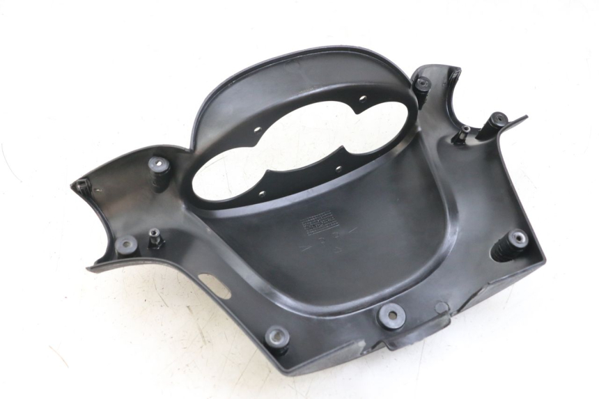 photo de COUVRE GUIDON ARRIERE YAMAHA YP MAJESTY 125 (2002 - 2006) - Zoom état d’usage