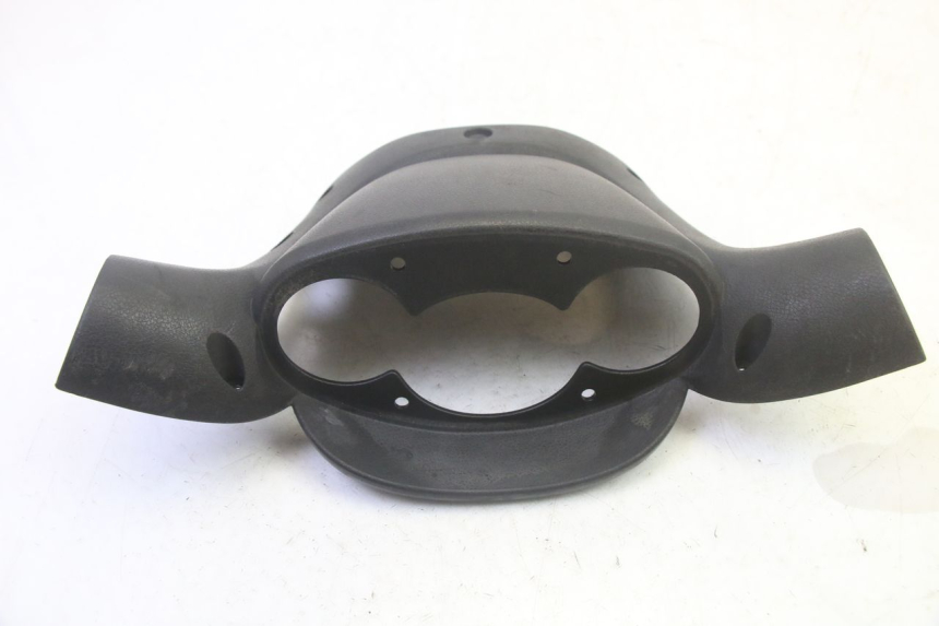 photo de COUVRE GUIDON ARRIERE YAMAHA YP MAJESTY 125 (2002 - 2006) - Zoom état d’usage