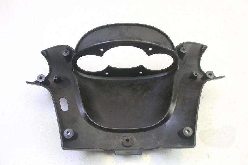 photo de COUVRE GUIDON ARRIERE YAMAHA YP MAJESTY 125 (2002 - 2006) - Autre angle de vue