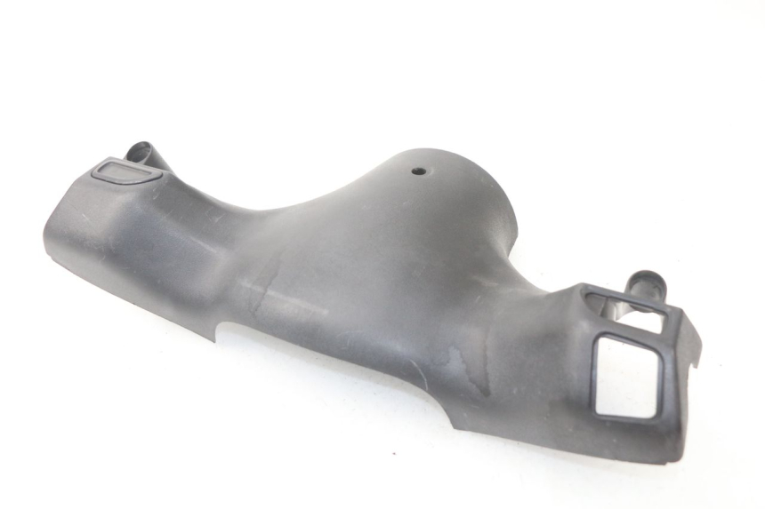 photo de COUVRE GUIDON ARRIERE PIAGGIO ZIP 2T 50 (2009 - 2019) - Vue d’ensemble