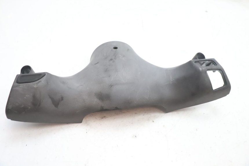 photo de COUVRE GUIDON ARRIERE PIAGGIO ZIP 2T 50 (2009 - 2019) - Zoom état d’usage