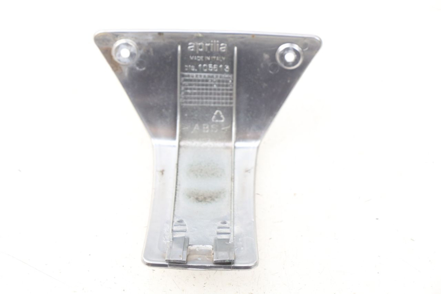 photo de COUVRE GUIDON  APRILIA ATLANTIC 125 (2003 - 2009) - Zoom état d’usage