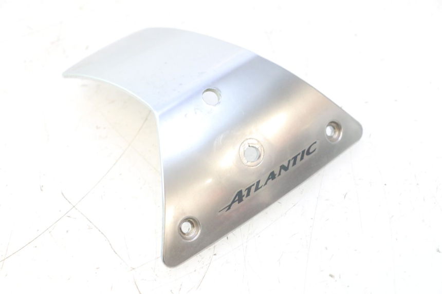photo de COUVRE GUIDON  APRILIA ATLANTIC S 125 (2010 - 2013) - Vue principale