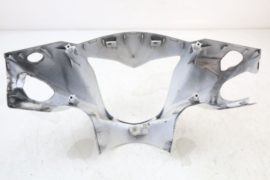 photo de COUVRE GUIDON AVANT SUZUKI ADDRESS 110 (2015 - 2020) - Marquages et références