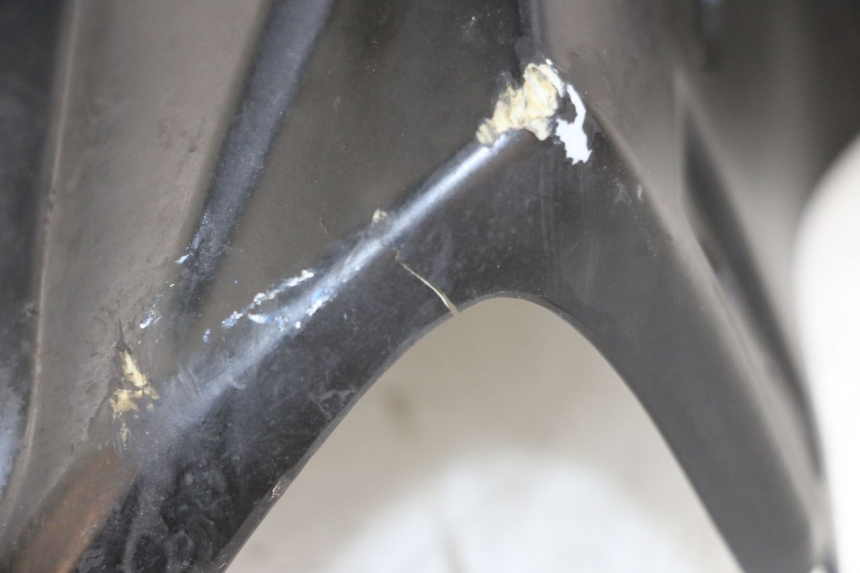 photo de COUVRE GUIDON AVANT KYMCO AGILITY PREMIUM 50 (2007 - 2010) - Zoom état d’usage