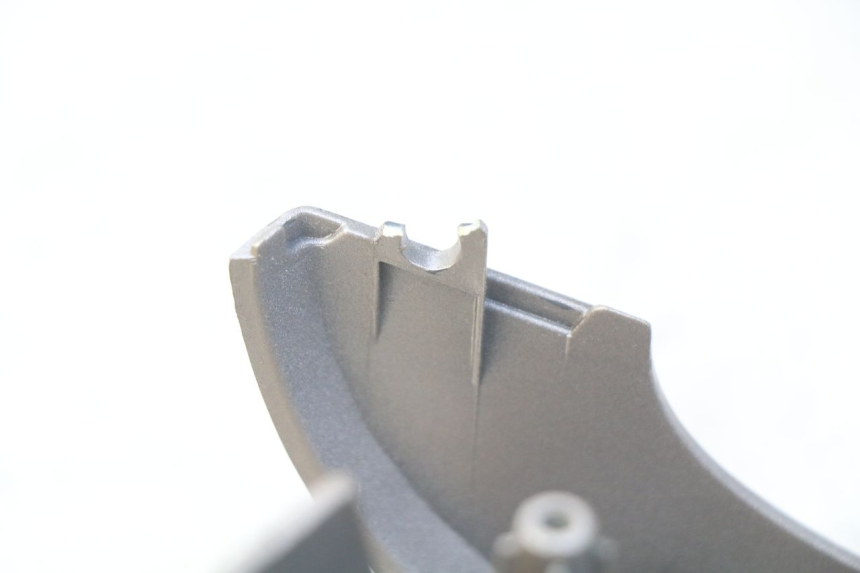 photo de COUVRE GUIDON AVANT ECCITY ARTELEC 670 1 (2013 - 2017) - Zoom état d’usage