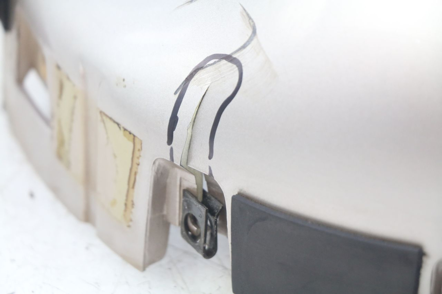 photo de COUVRE GUIDON AVANT ECCITY ARTELEC 670 1 (2013 - 2017) - Pièce contrôlée