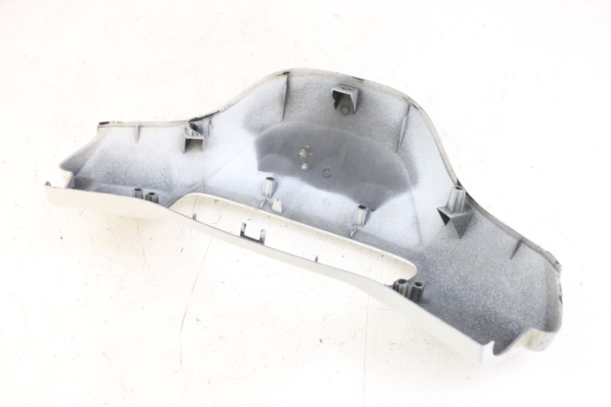 photo de COUVRE GUIDON AVANT MBK BOOSTER SPIRIT 50 (2004 - 2017) - Autre angle de vue