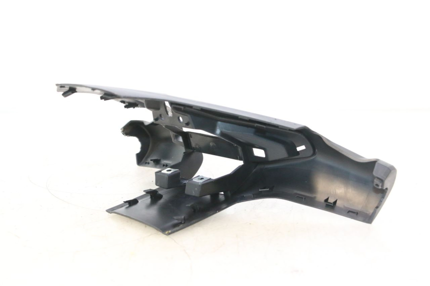 photo de COUVRE GUIDON AVANT BMW C SPORT 650 (2015 - 2021) - Détail de la pièce