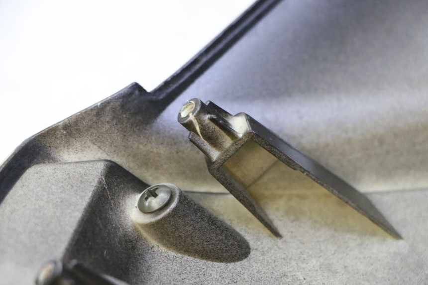 photo de COUVRE GUIDON AVANT ORCAL CAVARO 4T 50 (2019 - 2023) - Zoom état d’usage