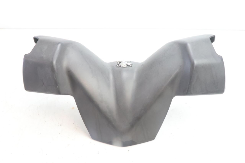 photo de COUVRE GUIDON AVANT PEUGEOT CITYSTAR 2T 50 (2018 - 2021) - Points de fixation