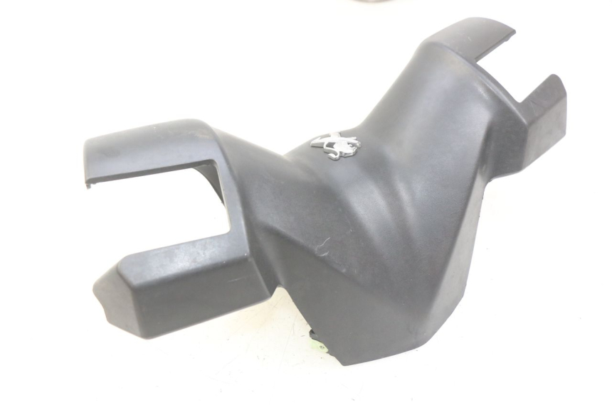 photo de COUVRE GUIDON AVANT PEUGEOT CITYSTAR 125 (2011 - 2017) - Zoom état d’usage