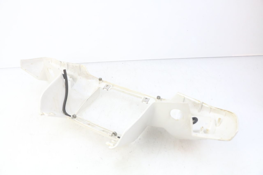 photo de COUVRE GUIDON AVANT SUZUKI CP 80 (1985 - 1996) - Détail de la pièce