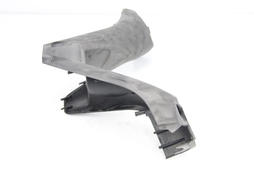 photo de COUVRE GUIDON AVANT KYMCO DINK 4T 50 (2007 - 2018) - Gros plan technique