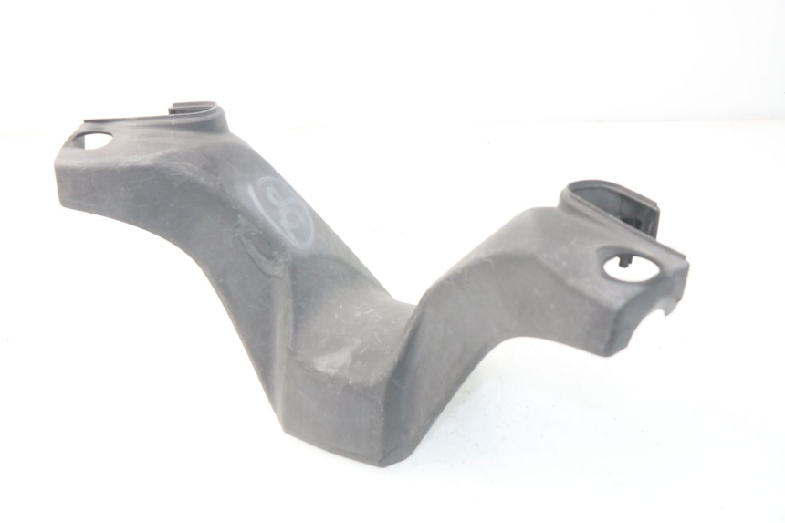 photo de COUVRE GUIDON AVANT KYMCO DINK STREET 125 (2009 - 2014) - Zoom état d’usage