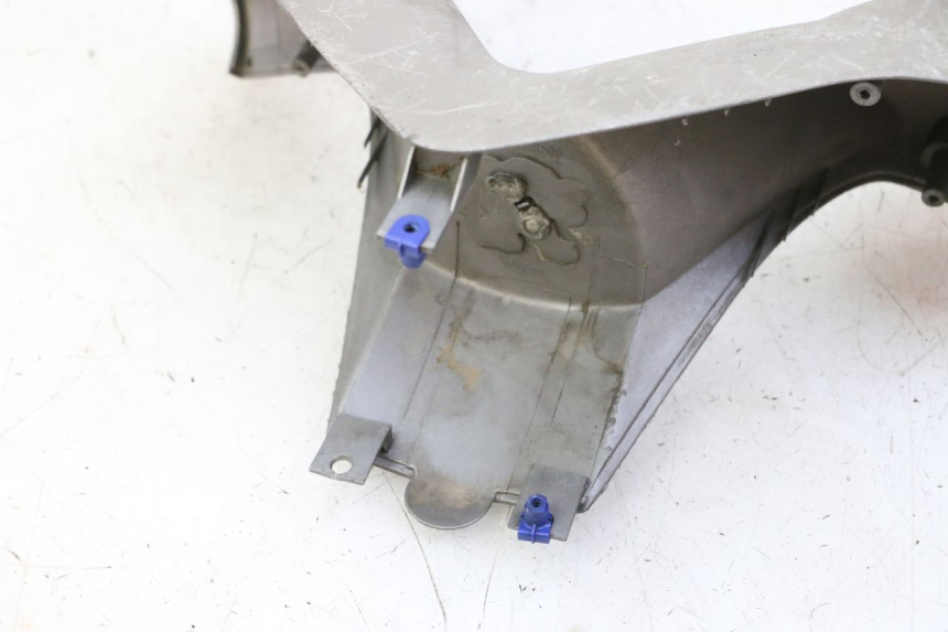 photo de COUVRE GUIDON AVANT PEUGEOT ELYSTAR 50 (2002 - 2014) - Vue d’ensemble