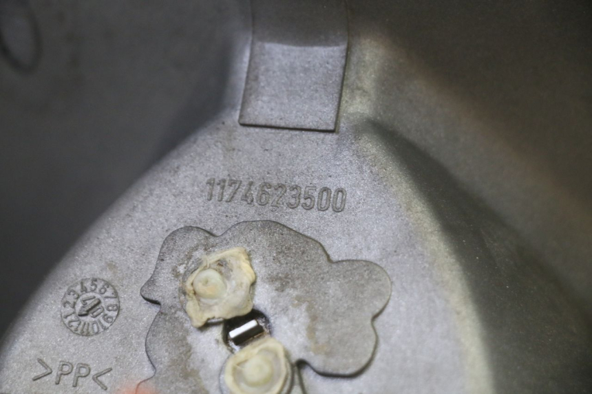 photo de COUVRE GUIDON AVANT PEUGEOT ELYSTAR 50 (2002 - 2014) - Vue d’ensemble