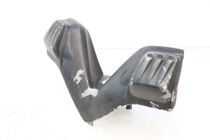 photo de COUVRE GUIDON AVANT PEUGEOT ELYSTAR 50 (2002 - 2014) - État de surface