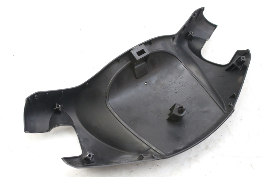 photo de COUVRE GUIDON AVANT HONDA FES S-WING SWING ABS 125 (2007 - 2015) - Zoom état d’usage