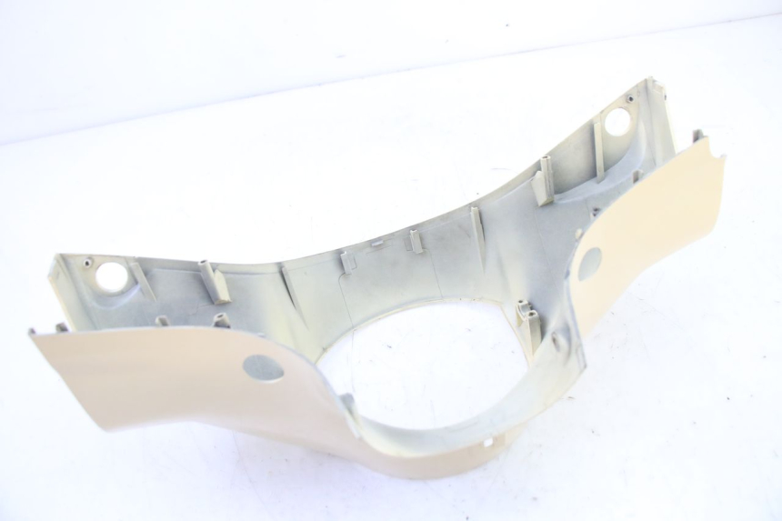 photo de COUVRE GUIDON AVANT SYM FIDDLE 2 50 (2008 - 2013) - Gros plan technique