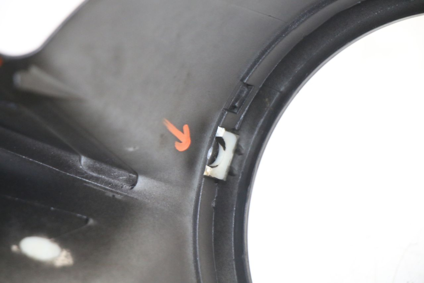 photo de COUVRE GUIDON AVANT VENESI FLY RETRO 4T 50 (2020 - 2025) - Pièce contrôlée