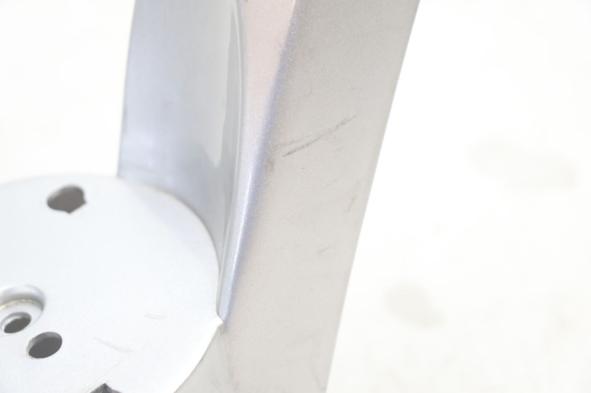 photo de COUVRE GUIDON AVANT KYMCO GRAND DINK 125 (2008 - 2014) - Vue d’ensemble