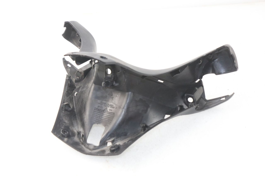 photo de COUVRE GUIDON AVANT SYM GTS EFI ABS 125 (2012 - 2016) - Gros plan technique