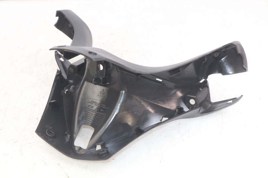 photo de COUVRE GUIDON AVANT SYM GTS EFI 125 (2012 - 2016) - Vue d’ensemble