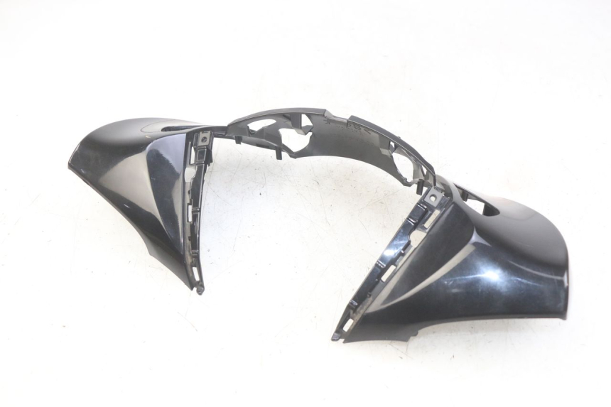 photo de COUVRE GUIDON AVANT YAMAHA HW XENTER 125 (2011 - 2017) - Vue d’ensemble